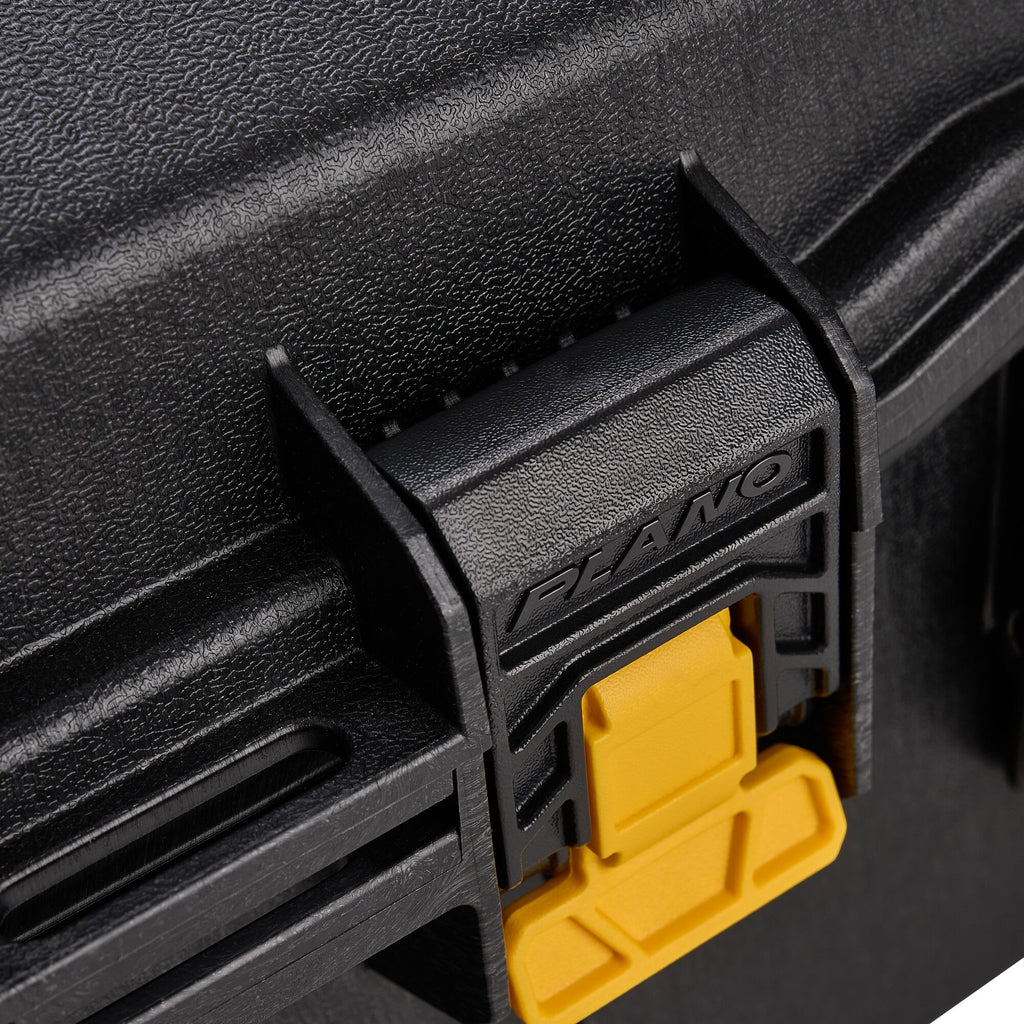 Plano Ice Hunter Ice Combo Case